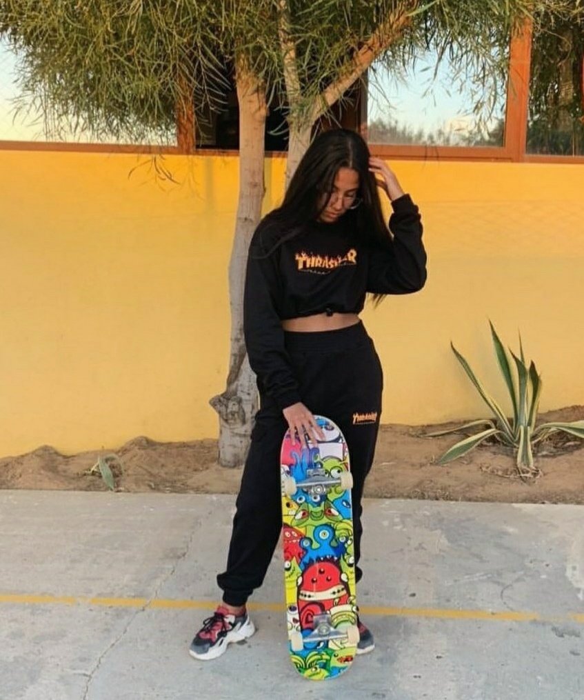 MarwahDarkness's tweet photo. Stop hating
Start skateboarding https://t.co/wuLpzqhC6w