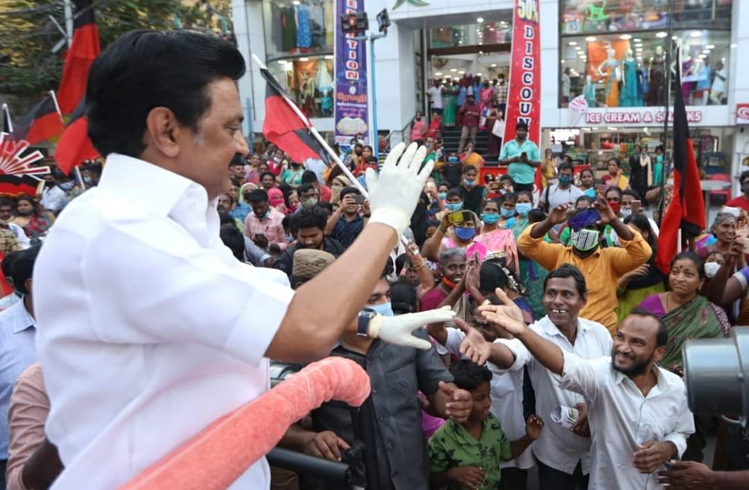 PandianA20's tweet photo. கொளத்தூர் ♥️🖤🌄🙏 #ByeByeAdimai https://t.co/FTNZLWCbWA