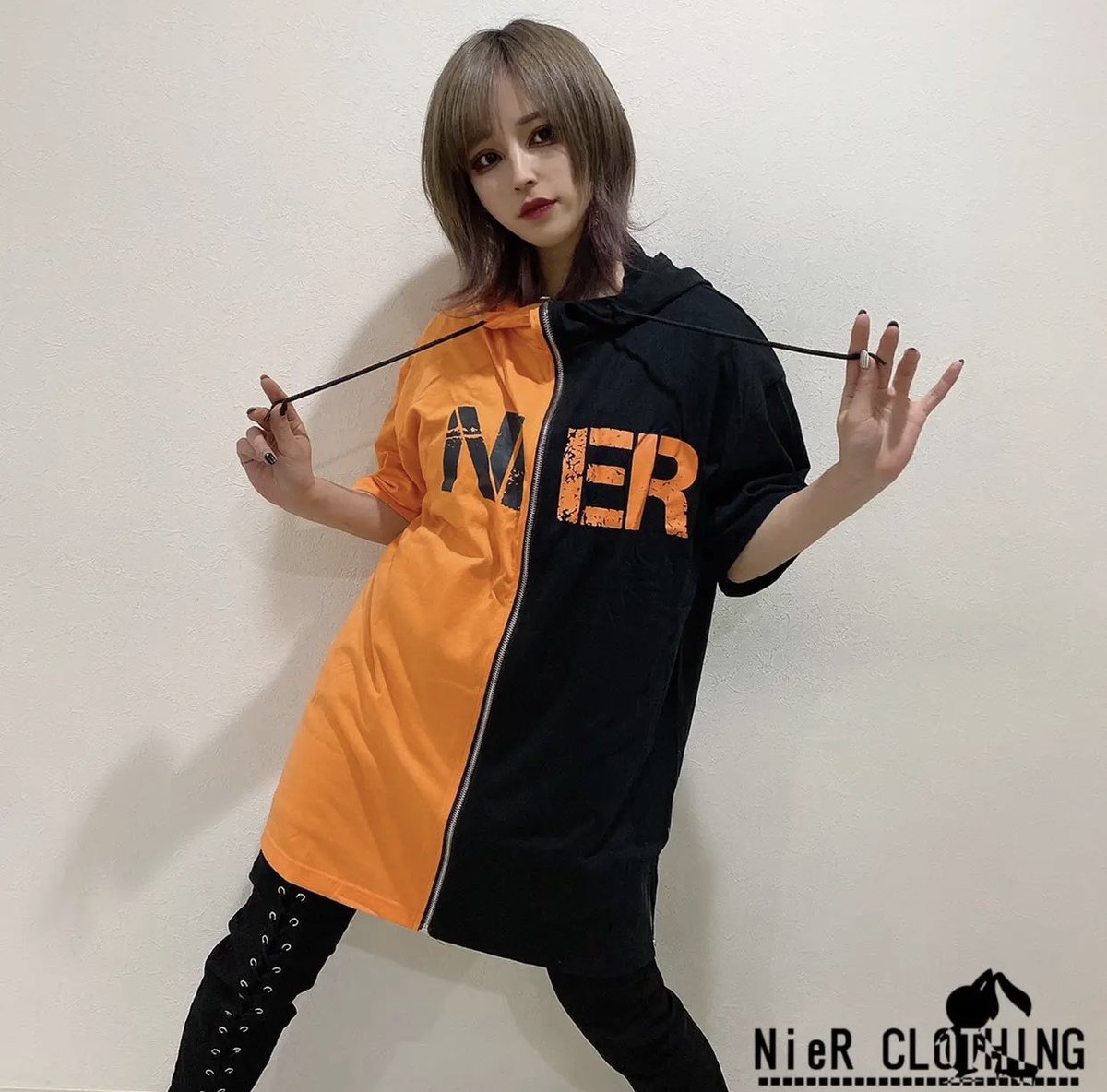 NieR_tokyo's tweet photo. 🎁本日〆切プレゼント企画🎁

こちらの当店オリジナル商品を

🎁4名様にプレゼント🎁

ユニセックスアイテムです🐰

◼応募方法
フォロー(@NieR_tokyo) &amp; RT
◼締切〆  本日24時

※鍵垢の方も対象内です。
是非ご参加ください🙇‍♂️🙇‍♀️ https://t.co/jVrDIbBcMc