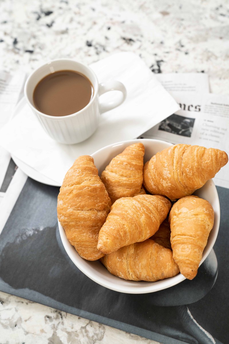 cafevalleygoods's tweet photo. Fresh croissants on the weekend. There's nothing better ☕😊 https://t.co/aVm1ObtMDm