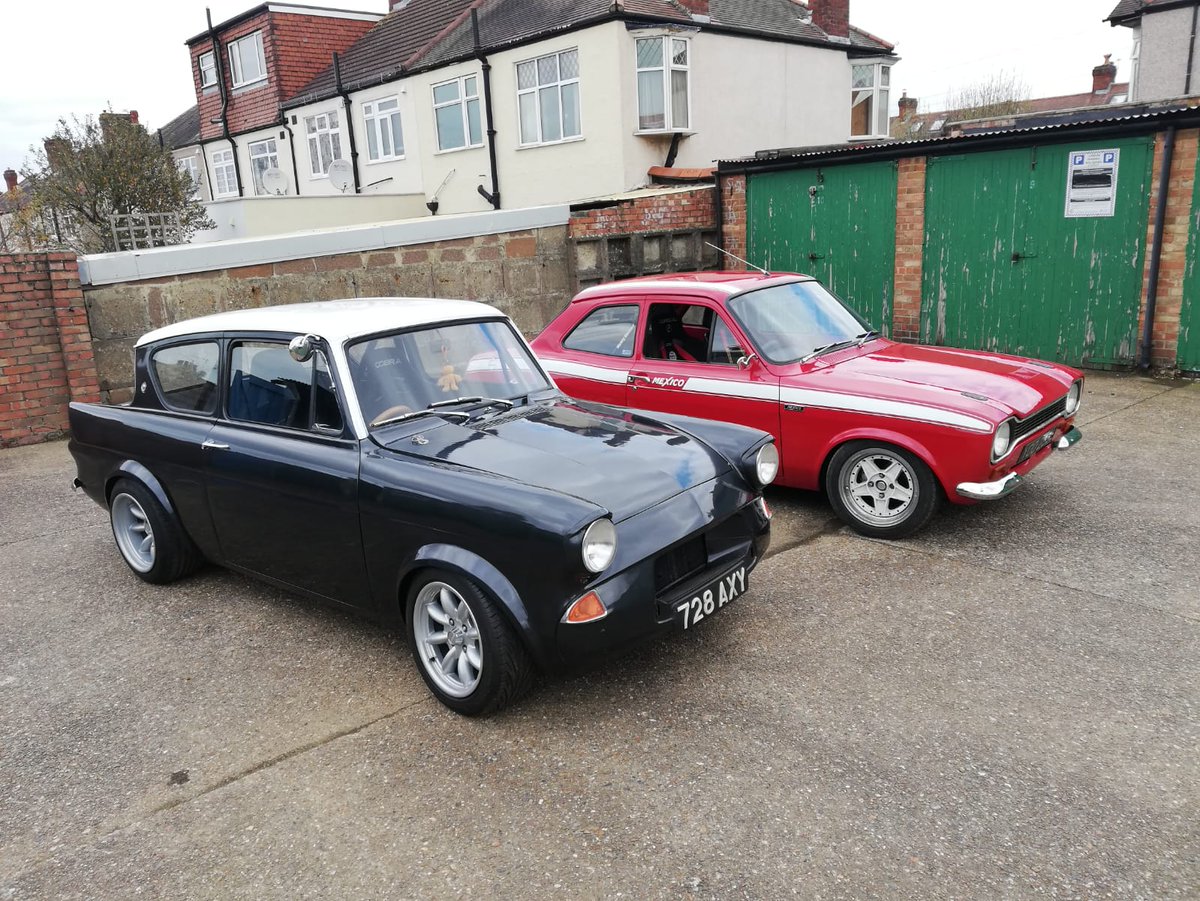 The_Dutch11's tweet photo. She sees the light for the first time in.... a long time! @classicfordmag @OhsoretroEvents #ClassicFord #RetroFord #Anglia #105e #Mk1Escort https://t.co/pTfgMgaFb4