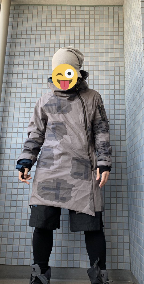 miliTlow's tweet photo. バズったから宣伝。愛したモードファッションを、ハマったサバゲに融合させたいおじさんです。基本フルオーダーの完全架空装備です。なんか琴線に触れた人はフォロー宜しくです https://t.co/G88uOxJ0Gi