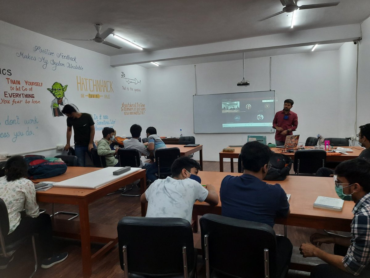 varshadhoundiy1's tweet image. Arduino day celebration
@hatchnhack
#arduinoday #ArduinoD21 #ArduinoDay2021 #Arduino #celebration #makerspace #hnhcart #fun