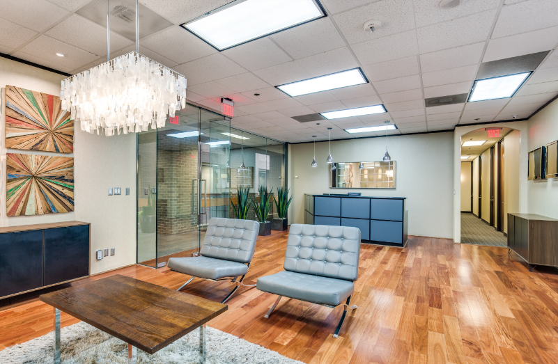 Upflex's tweet photo. WorkSuites brings surprisingly affordable offices to the upscale Galleria, Uptown and Post Oak areas of Houston. Offices and coworking spaces are designed for privacy, productivity and professionality.
https://t.co/IpOT5PJ0O8
#upflex #sharedspace #office #flexspace #officedesign https://t.co/aILP6qQC44