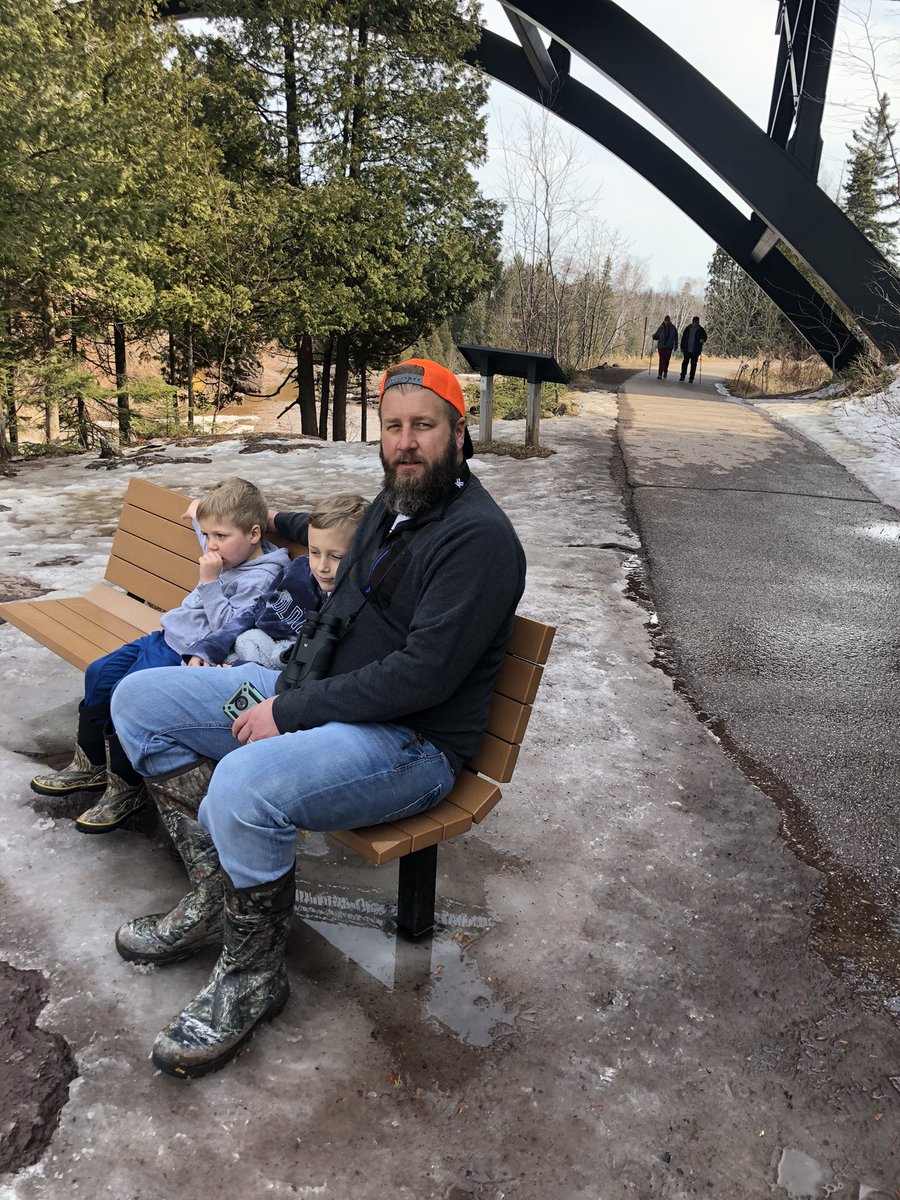 dawntuchten's tweet photo. Happy 40th birthday to my amazing husband!  You always put your family first from making big breakfast every weekend to taking the boys hunting from the young age of 3 because they love the sport. We are beyond lucky to call you dad, husband and friend. @Scotttuchtenhag https://t.co/yqmbPP4YvV