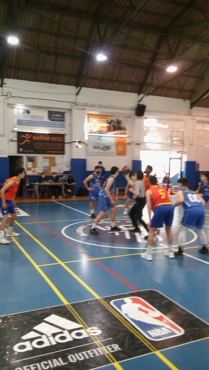 jdurro's tweet photo. El Junior Masculí de @martinencbq. Vs. @lluisosdegracia. Segon torn.
El millor? #competint #grup #ilusión #sommartinenc https://t.co/dmpni1L1tA
