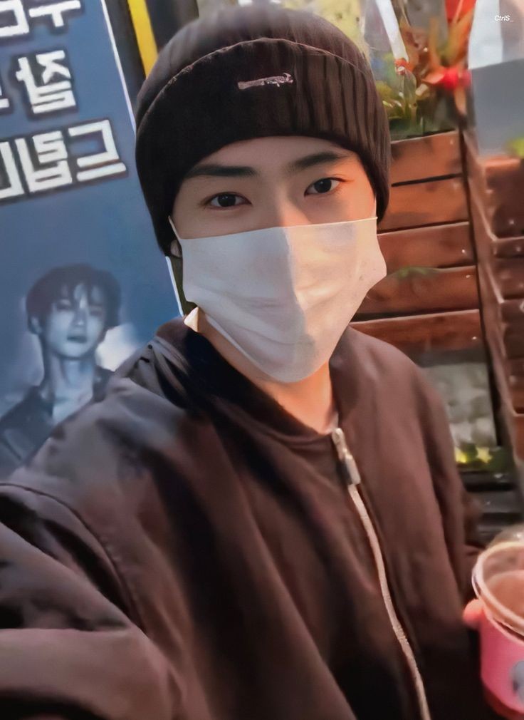 ethan manuel tweet media