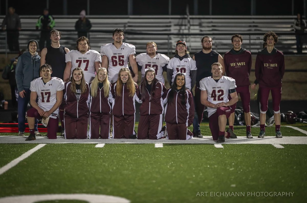 Art037's tweet photo. Omro over SMSprings 24-12!! @FansFoxes @OmroFoxesFB #omropride #arteichmannphotography https://t.co/3qktdrYVWz