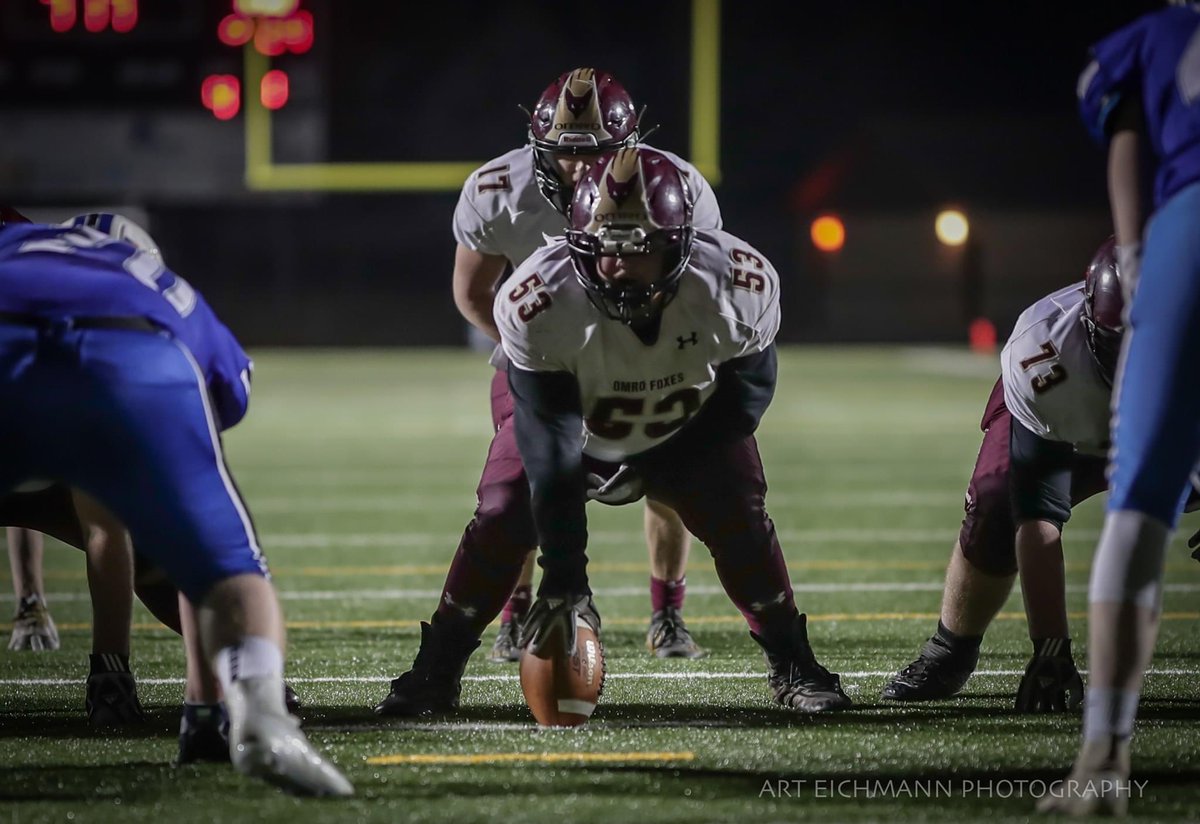 Art037's tweet photo. Omro over SMSprings 24-12!! @FansFoxes @OmroFoxesFB #omropride #arteichmannphotography https://t.co/3qktdrYVWz