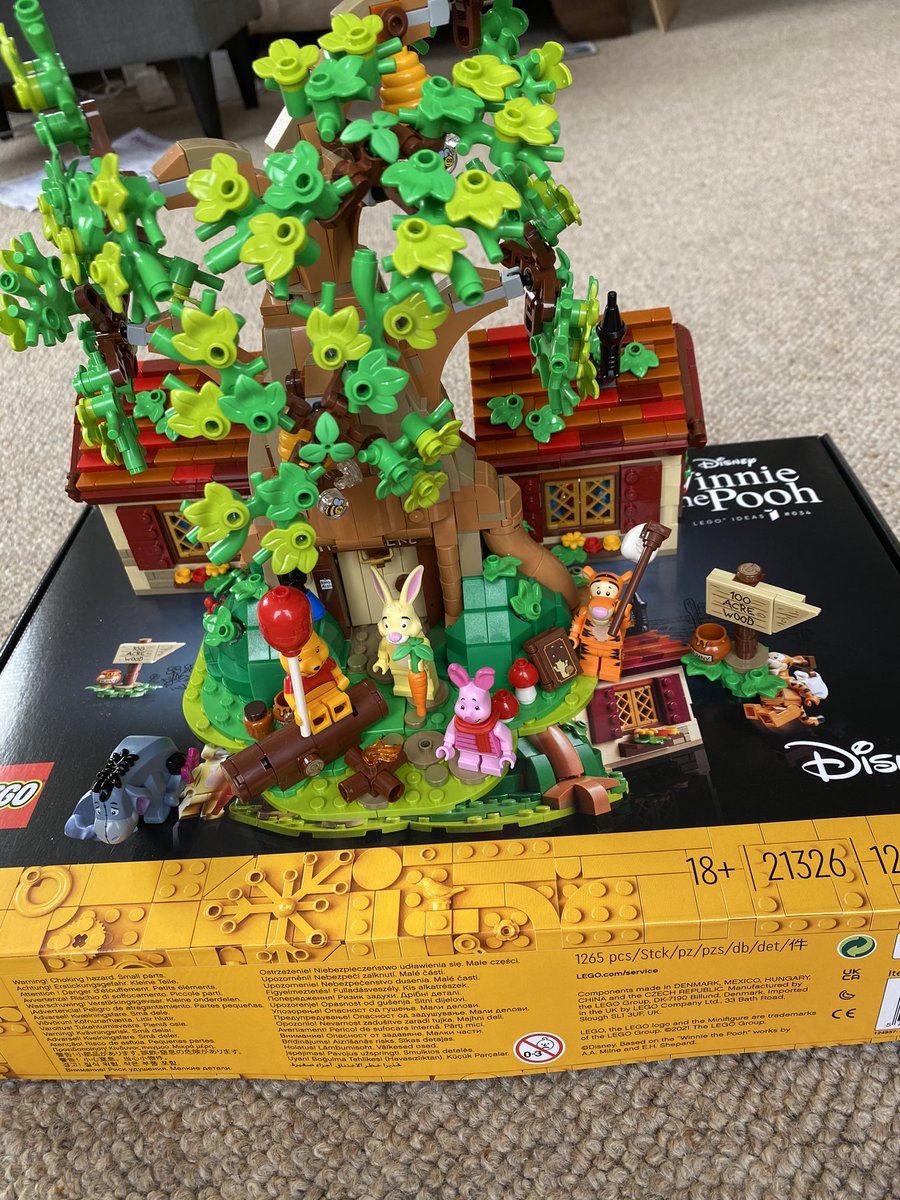 mandamoo8's tweet photo. This weekend I’ll be mainly spending time with my friends down at Hundred Acre Wood! @LEGO_Group #WinnieThePoohLego https://t.co/kKYjojDJfa