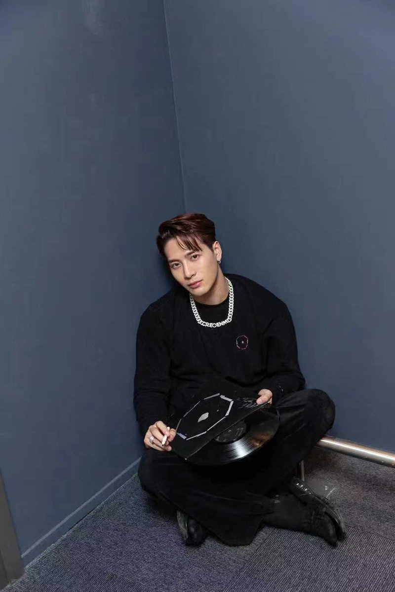 _7idd's tweet photo. μ¨μ μμΌμΆνν΄!!!π
#JacksonNeverAlone
#KINGJACKSONDAY
#OnTimeWithJackson
#μμμ²λΌ_μμ¨μκ²_λλ €
@GOT7Official #κ°μΈλΈ #GOT7 #μμ¨ https://t.co/m4HsQCoekd