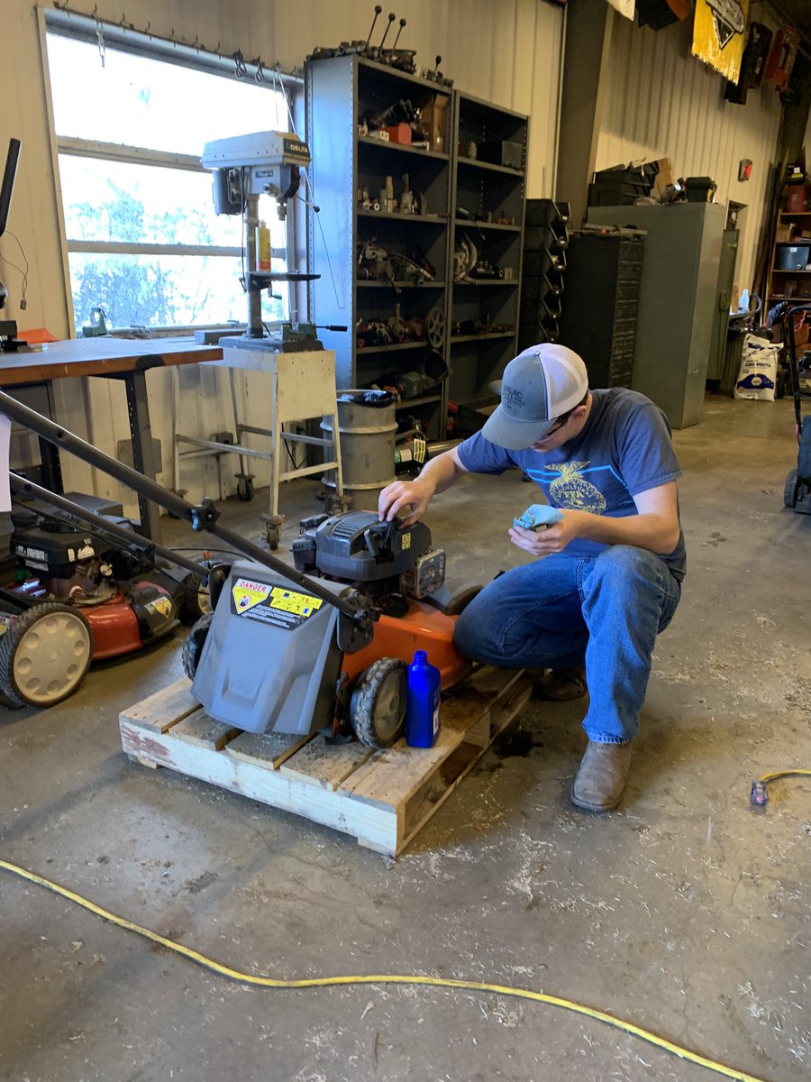 CMSOSU's tweet photo. Lawnmower Clinic is well underway! You can still bring your mower out to the BAE shop until noon and we’ll get it ready for Spring https://t.co/TAVa47lLu0