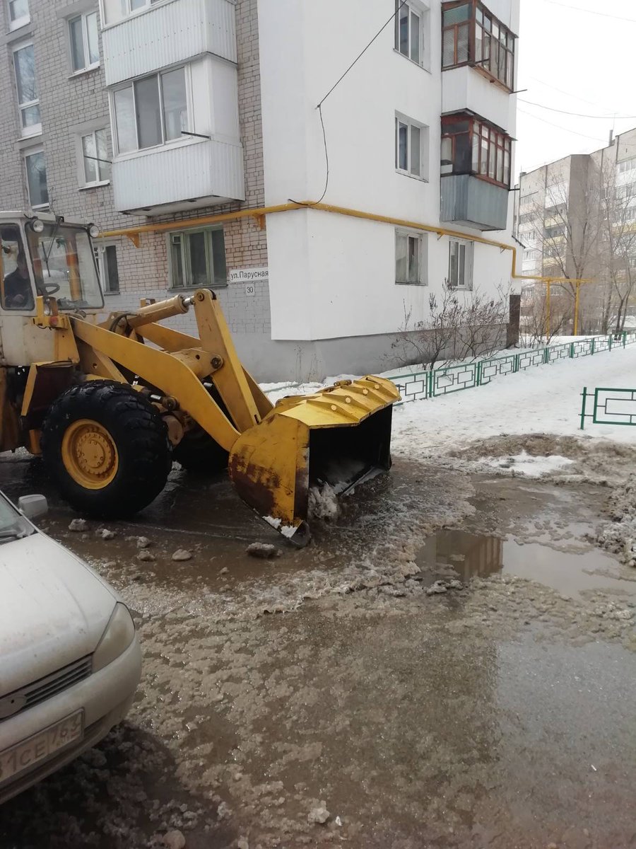 Gilischnik's tweet photo. ул. Парусная, д.30
ул. Звездная, д. 15 https://t.co/8VCRCVl36h
