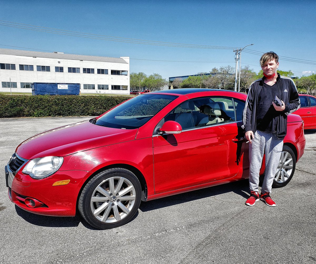 houstonpreowned's tweet photo. @vw The hard top #eos is still highly sought after due to its agility and nimble maneuvering.

#houstonautopreowned @cargurus @carsforsalecom @carsdotcom #honda #ford #toyota #chevrolet #bmw #audi #mercedesbenz #ferrari #tesla #volkswagen #acura #infniti #lexus #cadillac https://t.co/lBD7VFhI0p