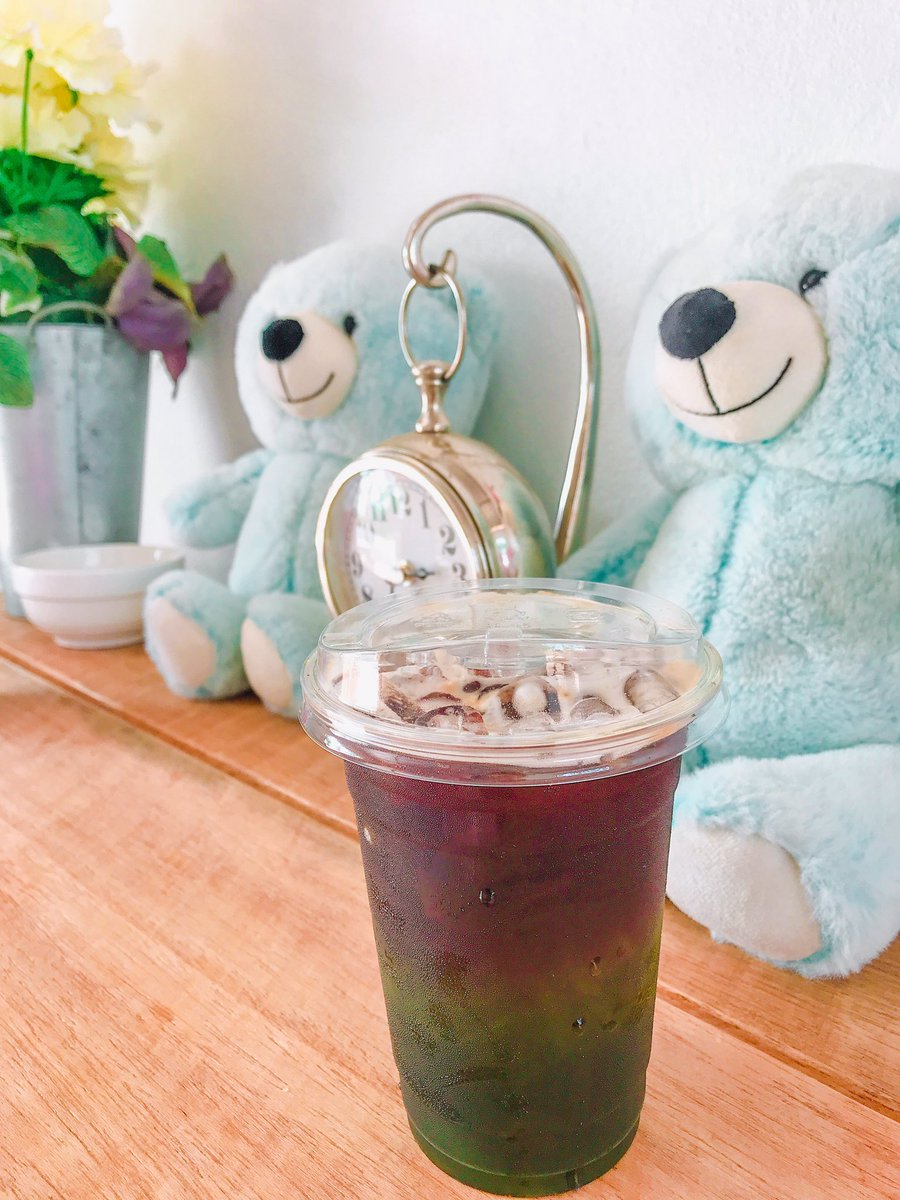 RoseLoveEat's tweet photo. ☕️💓🪟
#love #coffee #coffeelovers #coffeetime #coffeeoftheday #cafe #cafelovers #cafechiangmai #enjoylife #enjoyeating #instagood #photooftheday #ilikeit #likeaway #likeforlike #like4like #likes4follower #rosielikesthis🌷💓🥀 https://t.co/9Jzr3uZ5KM