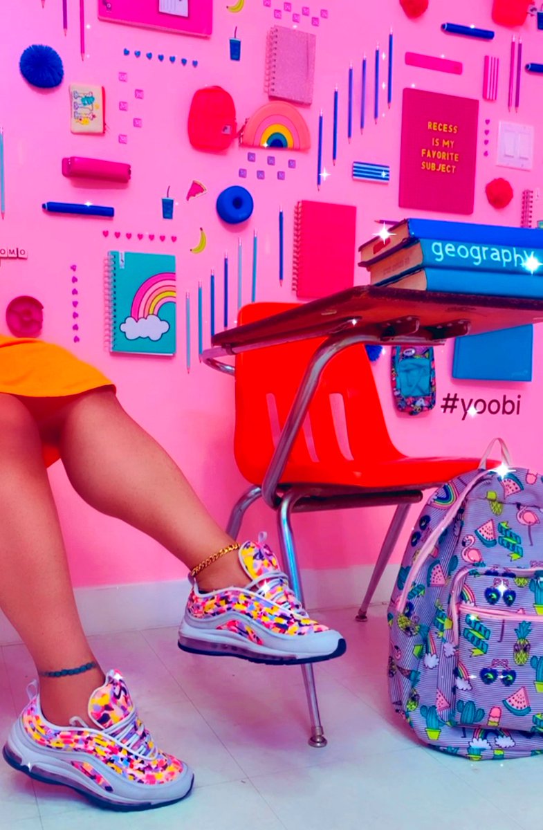 TanaTheFleur's tweet photo. Wore my Nike Air Max 97 Ultra “Confetti”! The perfect pair to celebrate #AirMaxDay...and ME! https://t.co/FowlC09wb6
