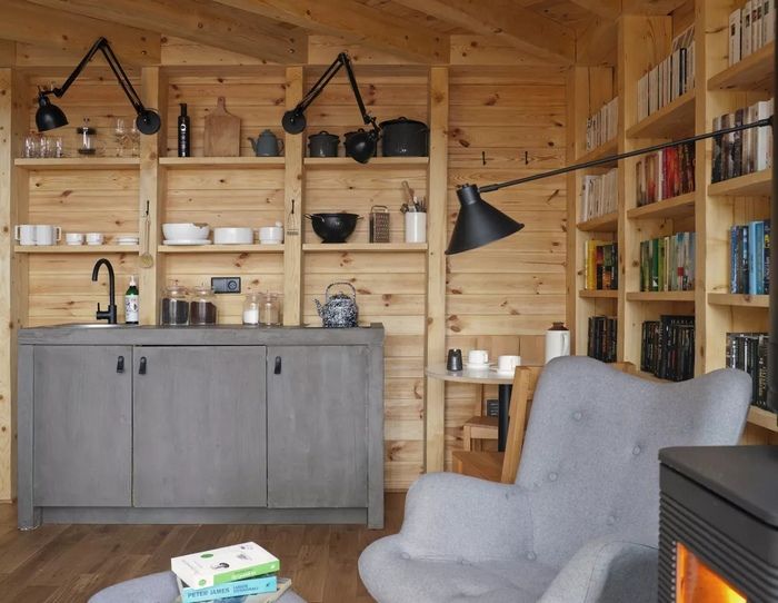 house_micro's tweet photo. The bookworm’s cabin is the brainchild of entrepreneur Bartłomiej Kraciuk and Moszczyńska Puchalska design studio architect Marta Puchalska-Kraciuk  #microhouse #tinyhouse https://t.co/EWXjIscWrb