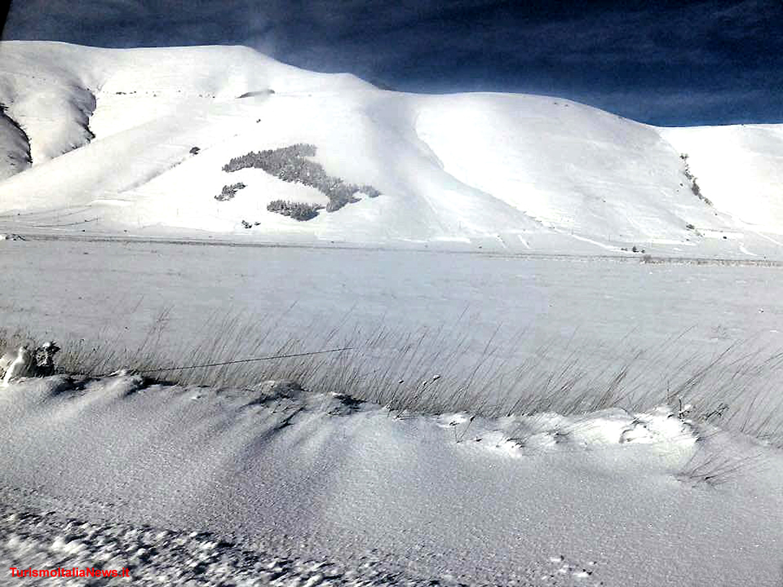 Parco dei Monti Sibillini e Cai insieme per la frequentazione sostenibile: accordo per la cura dei sentieri e la promozione delle attività 
Leggi la notizia bit.ly/31ot3DB 

#MontiSibillini #Cai #ClubAlpinoItaliano #marche #umbria #turismo <a href="/CAI150/">Club Alpino Italiano</a> <a href="/MontiSibillini/">STL Monti Sibillini</a>