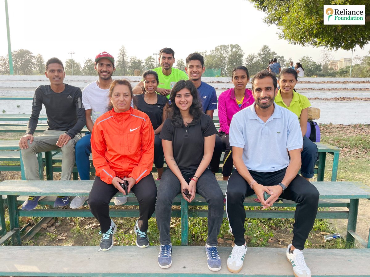 RFYouthSports's tweet photo. The Sports Science & Medicine Team from @RFhospital was instrumental in preparing athletes for the 24th National Federation Cup Senior Athletics Championships 2021.
@afiindia
#rfys #reliancefoundation #rfhospital #federationcup #nationalfederationcup #athletics #sportscience https://t.co/0KbDceDFqQ