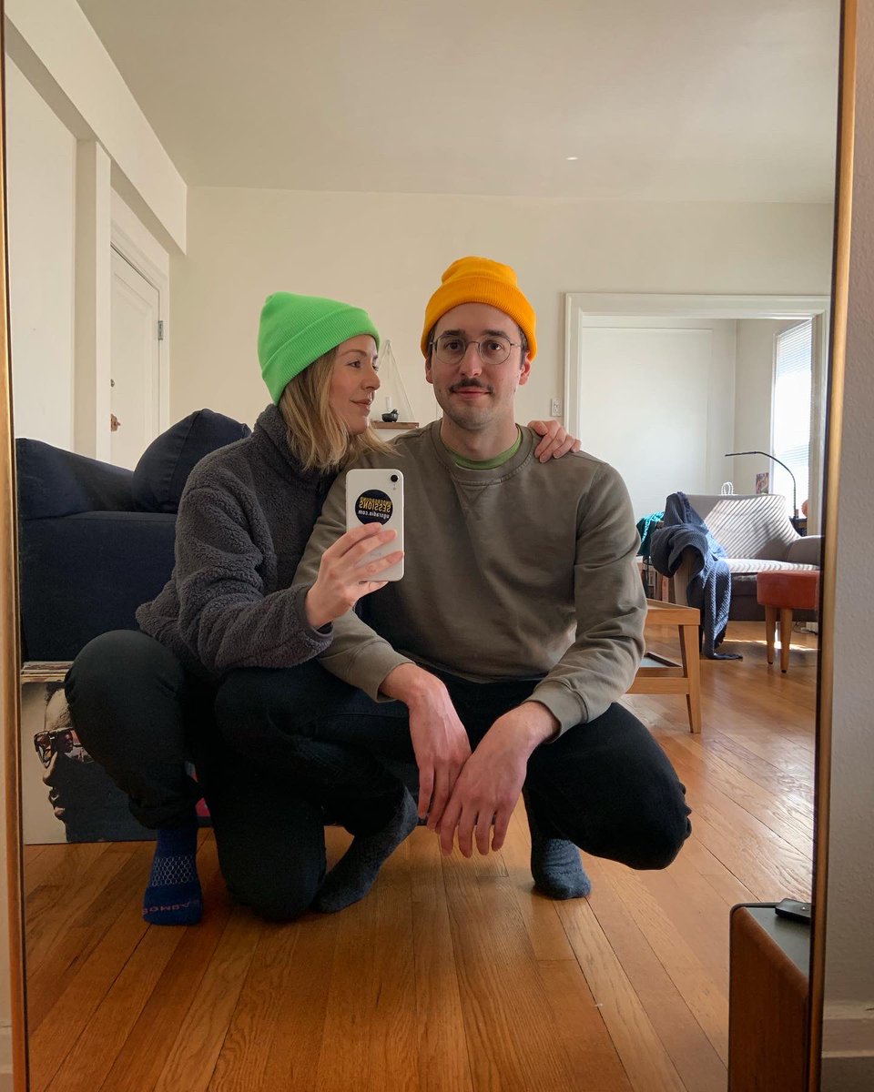 ashleymariea's tweet photo. Thích Nhất Hạnh said "You must love in such a way that the person you love feels free"

@robertgstreit and I are two years in from our first date, and that’s the type of love we’ve been practicing since day one. https://t.co/0XoTwT8zkD