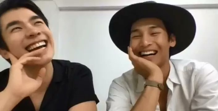 charlie__MT's tweet photo. Me looking at raw Zoom screeshots from earlier. I can't find the strength to enhance or edit the photos just because the smiles of these two are making me softtttt. 🥺👉🏻👈🏻
#RLXFirstMeetWithMILEAPO https://t.co/69VTUI98ek