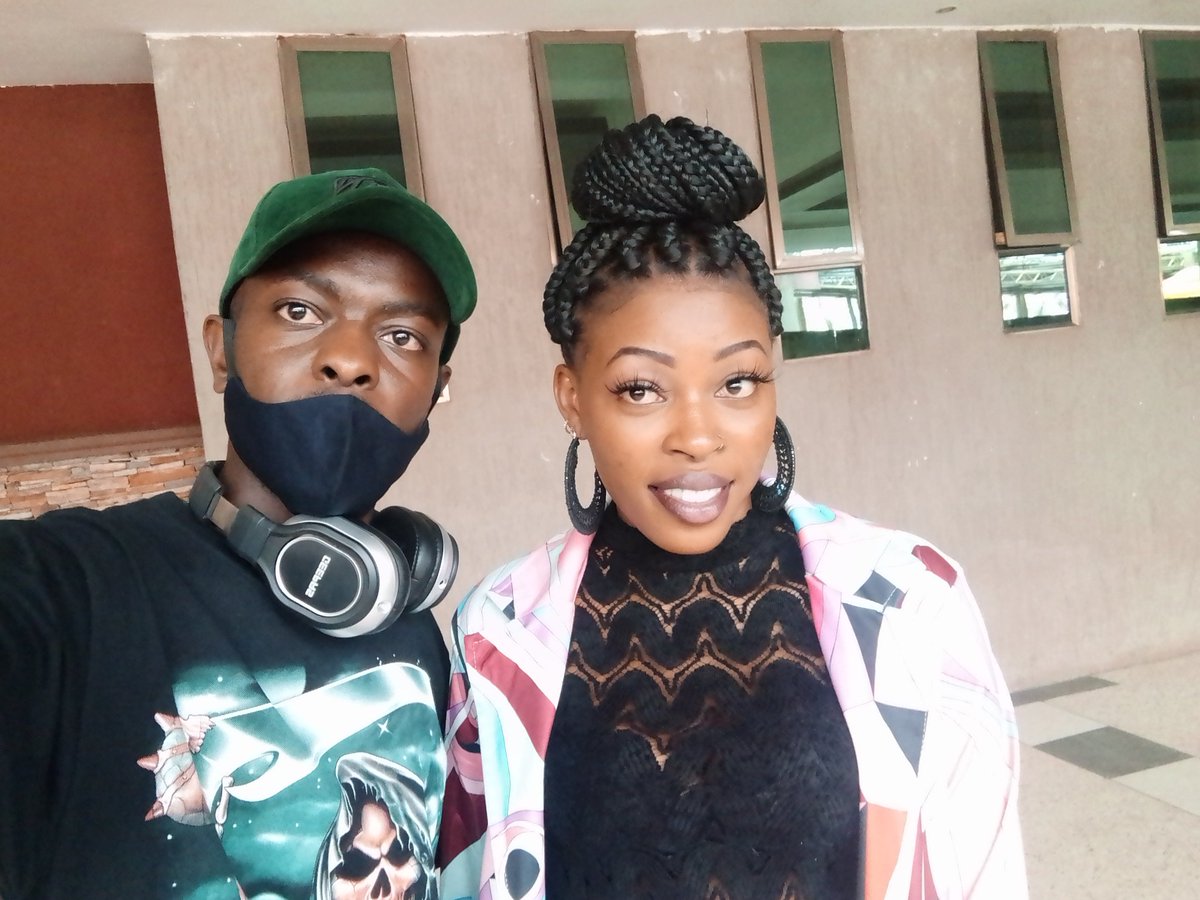 StarHabiibz's tweet photo. @YalabanaWorld @freedoomcity It did mash it up down with a dope music vibe 👇
@GFWABea1 @iamNNasa @HussSumir @AishaPatricia4 Thanks for support @CityRockEnt girls and  @BaabaEliot @DjBashUg @Mc_Kacheche @beckersempebwa @odwe_lawrence @OtimLawrence6 @PrintMartha @mitchell_MUK @MawandaJohnny https://t.co/fL3a4zeTTD
