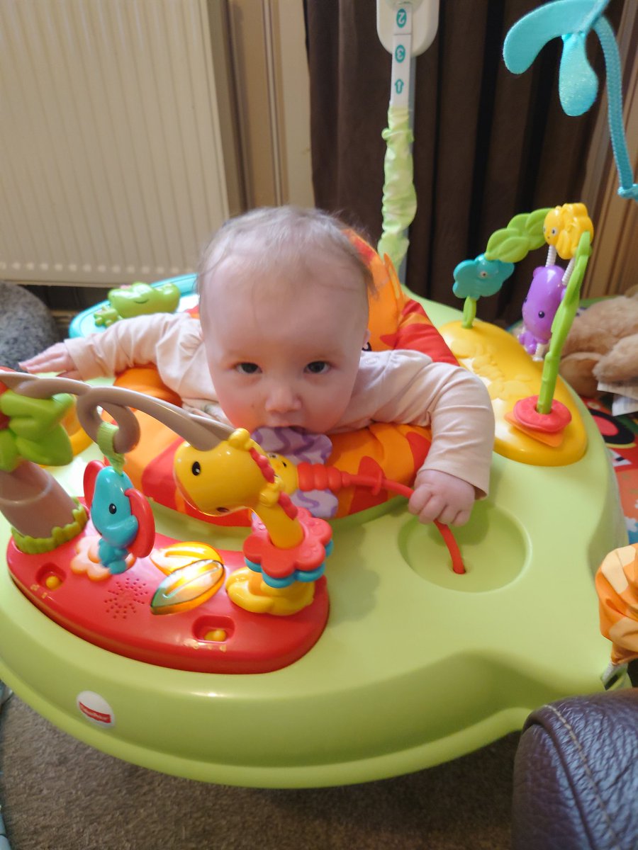 MsSophieLauren's tweet image. You know when your daughter is teething when she's obsessed with butterfly #2teeth💖💖💖💖💖