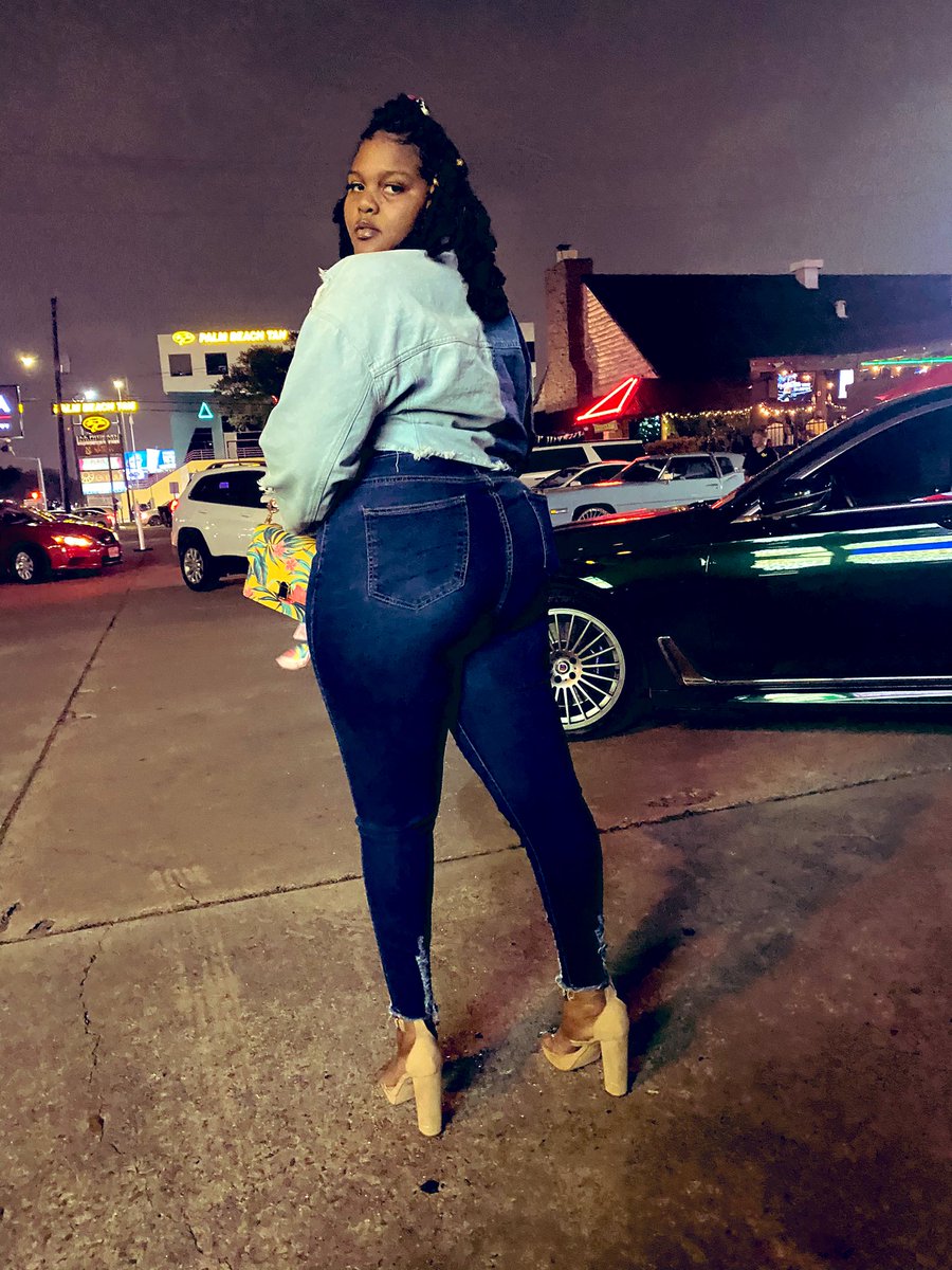 ariispamms's tweet photo. Stepped out of my comfort zone last night. I aint going tf back 🔥💅🏾 https://t.co/owMAMvmN00