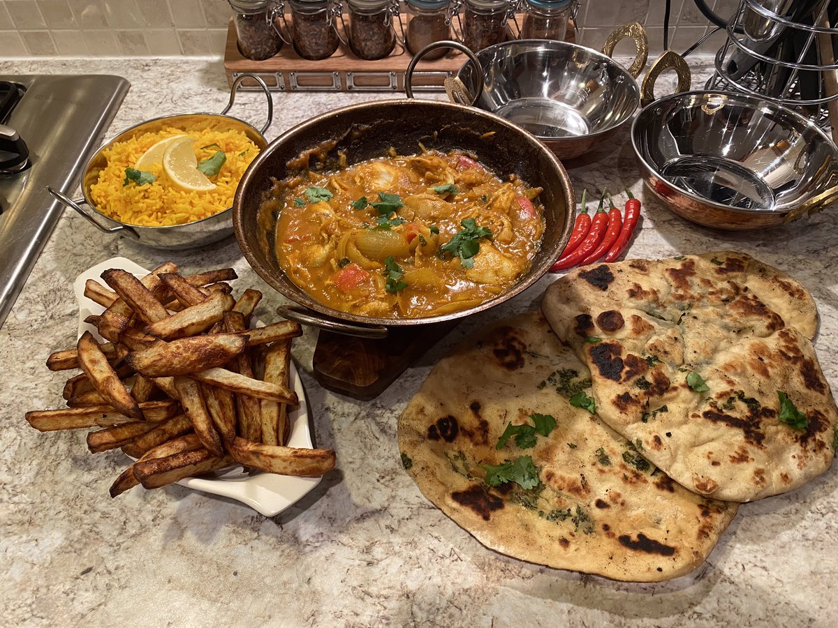 HolmesAllotment's tweet photo. Tonight’s homemade curry chicken Dopiaza 😋 👍🏻🌶 recipe @MistyRicardo #chillies #curry #indian #foodporn #foodie #dopiaza #homecooking https://t.co/VX94aiH6ng