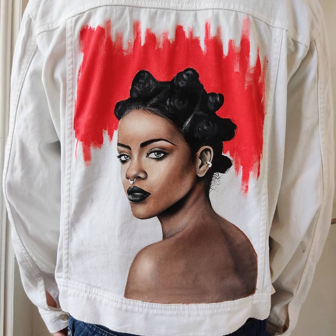 gomezevertt's tweet photo. Se acerca el friíto🥶 y de seguro vas a sacar tu campera de jeans para completar tu outfit?
Entonces por qué no darle un toque artístico y personalizado?🎨
Miren estas que había pintado el año pasado... 🔙
Pedidos y consultas al 0992511072
Ig: https://t.co/ldB87BeTOn https://t.co/HEW2p0RQNO