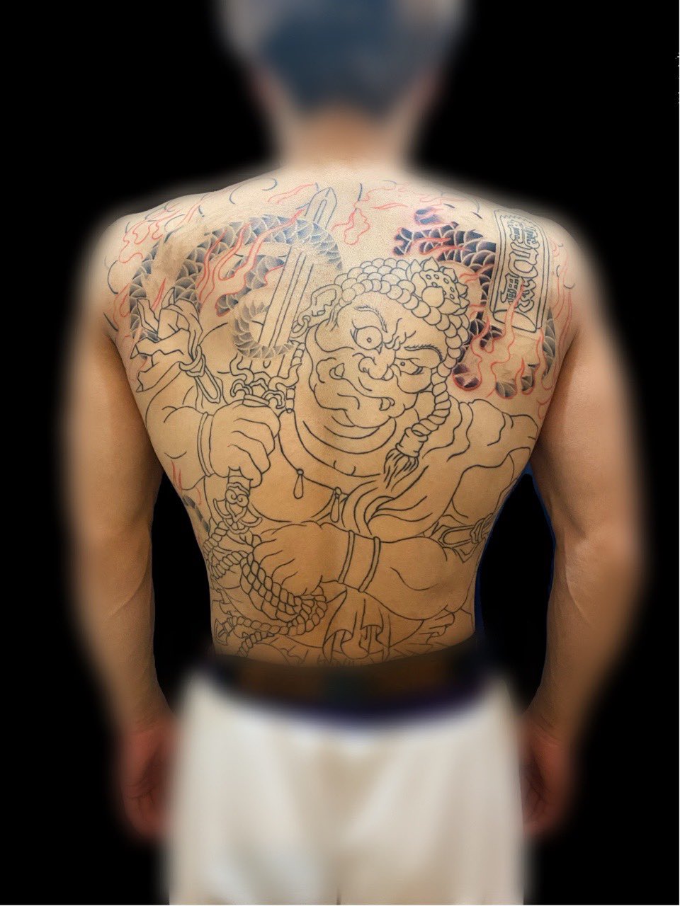龍己彫 千葉刺青 多古 على تويتر 不動明王 この背中に関しては額 見切りよりも先に龍から進めています 少しずつ少しずつ 着実に 不動明王 龍 不動龍 刺青 和彫 千葉刺青 千葉和彫 多古刺青 多古和彫 龍己彫 Tatsumibori T Co Tnsumtzitu
