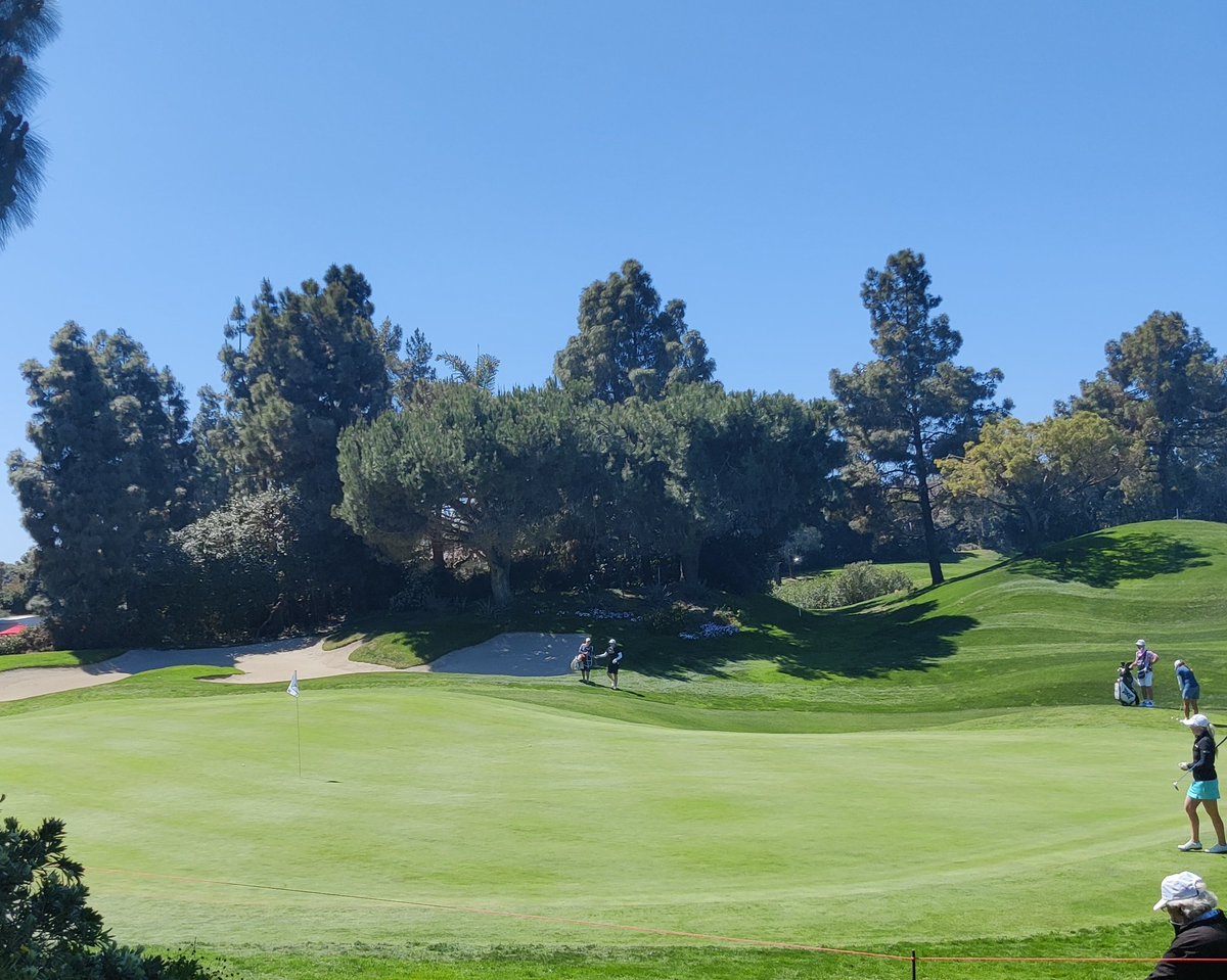 Kstupples's tweet photo. Looking through the numbers from the top 9 players through 2 rounds the difficult of putting increases by 1.44 shots in the afternoon. (Numbers based on hitting all 18 GIR)
#numbersmatter
#stunningweather https://t.co/1VZZgqd7b6
