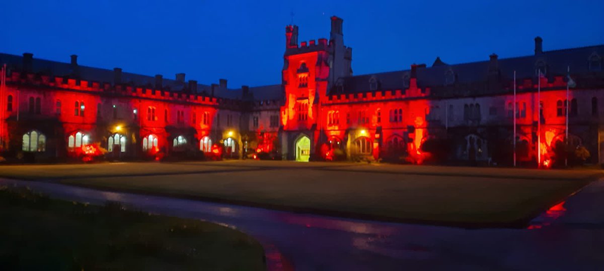 John O'Halloran (@johbees) on Twitter photo .<a href="/UCC/">UCC Ireland</a> campus with red lights in support of Munster before earth hour tonight! Where Finbarr taught let Munster learn! .<a href="/UCC/">UCC Ireland</a> campus with red lights in support of Munster before earth hour tonight! Where Finbarr taught let Munster learn!