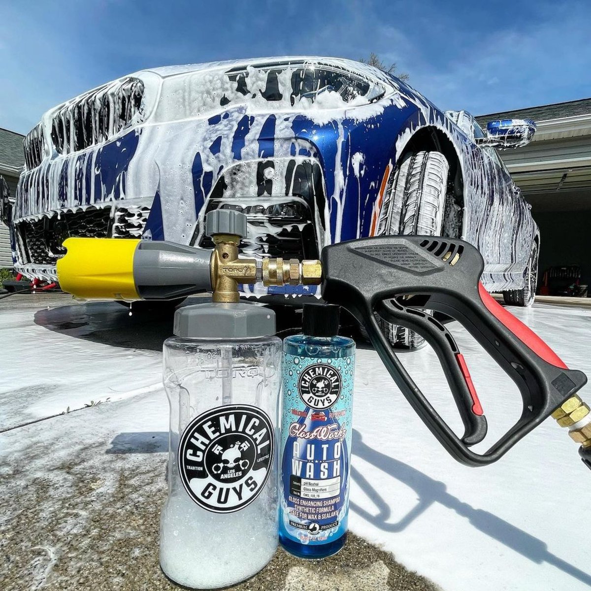 chemicalguys's tweet photo. Let us see your weekend Foam drop!!
Bath time ๐ with The Chemical Guys Max Release Foam Cannon Shared up by @portblue_g20
#bmw #330i #torq #foamcannon #chemicalguys #carwash #glassworks #detailgarage #bimmergang #bimmergram #weekendwash https://t.co/34UOdG1VSn
