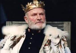 A very happy birthday to Julian Glover!!  