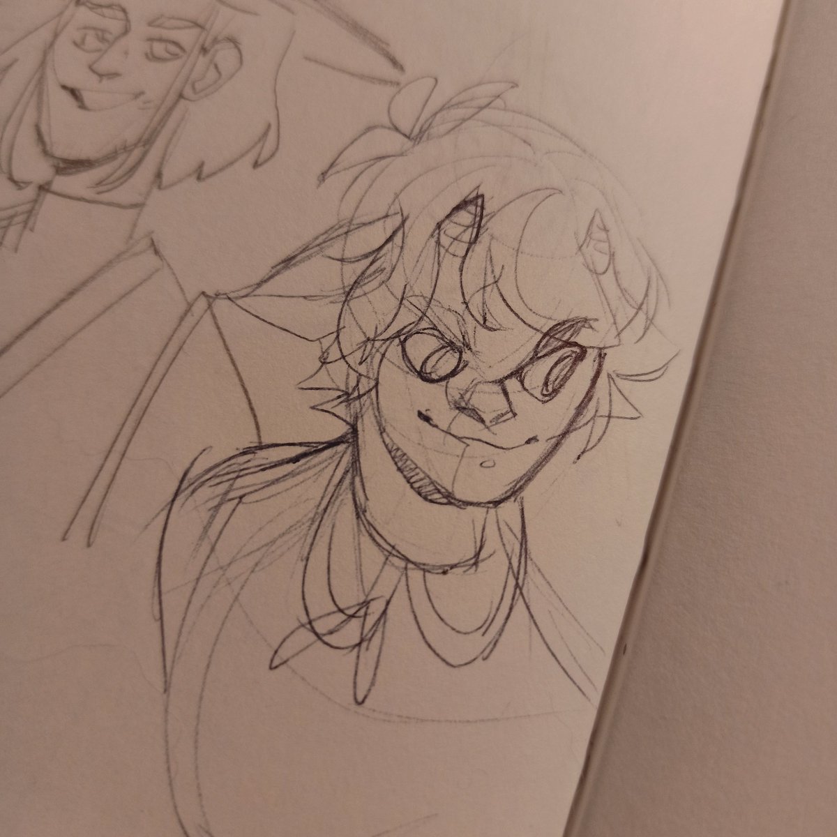 Sketches and doodles from ranboos and technoblades streams today
Eh
#art #technobladefanart #ranboofanart