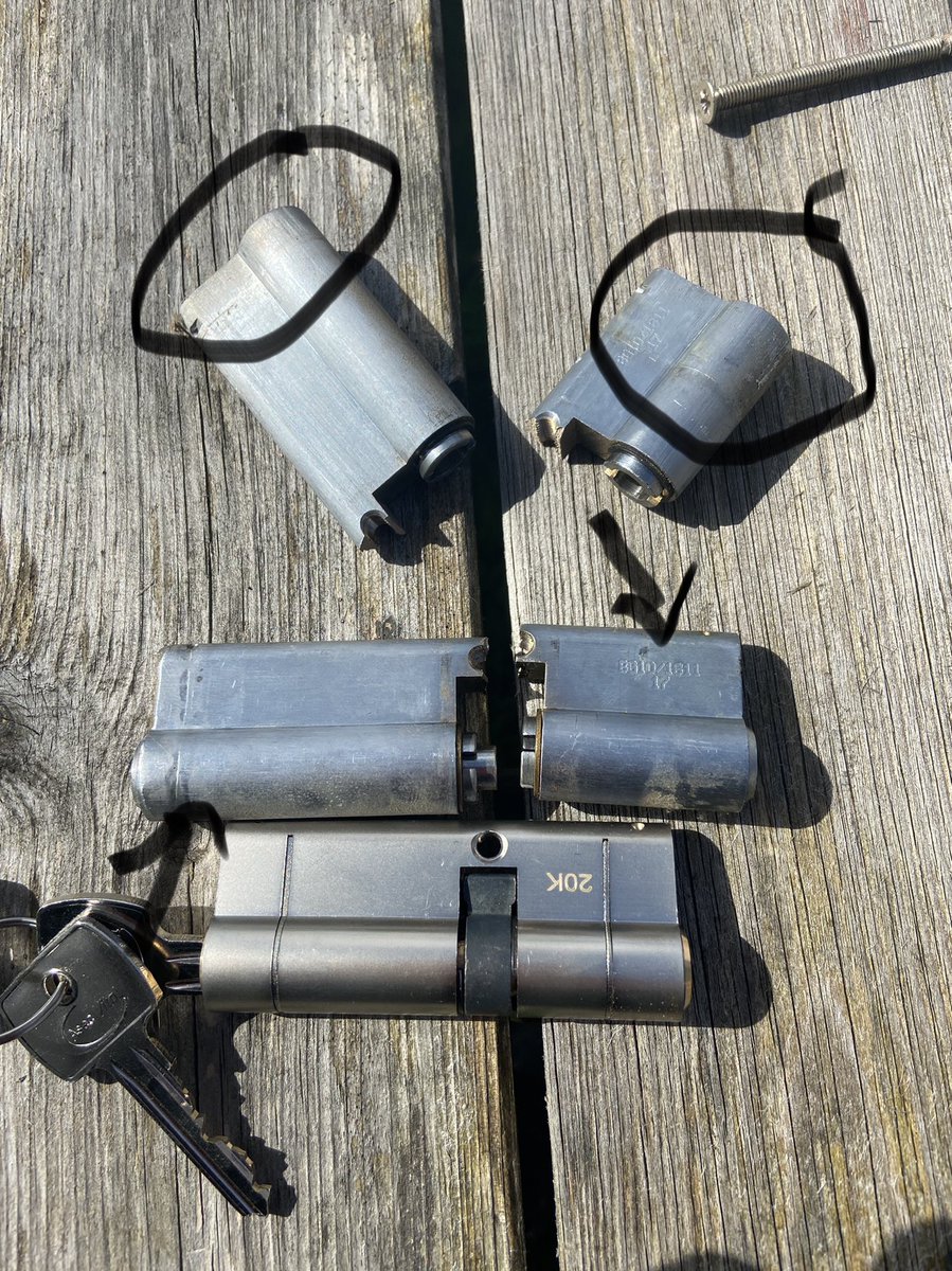 And this is why you don’t have your cylinders too long for your doors! 

JPriestsecurity.co.uk 

#security #locksmith #locks  #doors  #keys  #highsecurity
