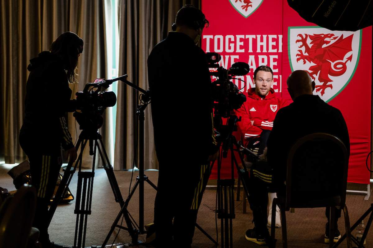 Cymru's tweet photo. π₯ | Watch the full 30-minute interview with Gunts right here: https://t.co/PElOzHsjm7
#MEXWAL | #TogetherStronger https://t.co/nZNaBOWXEk