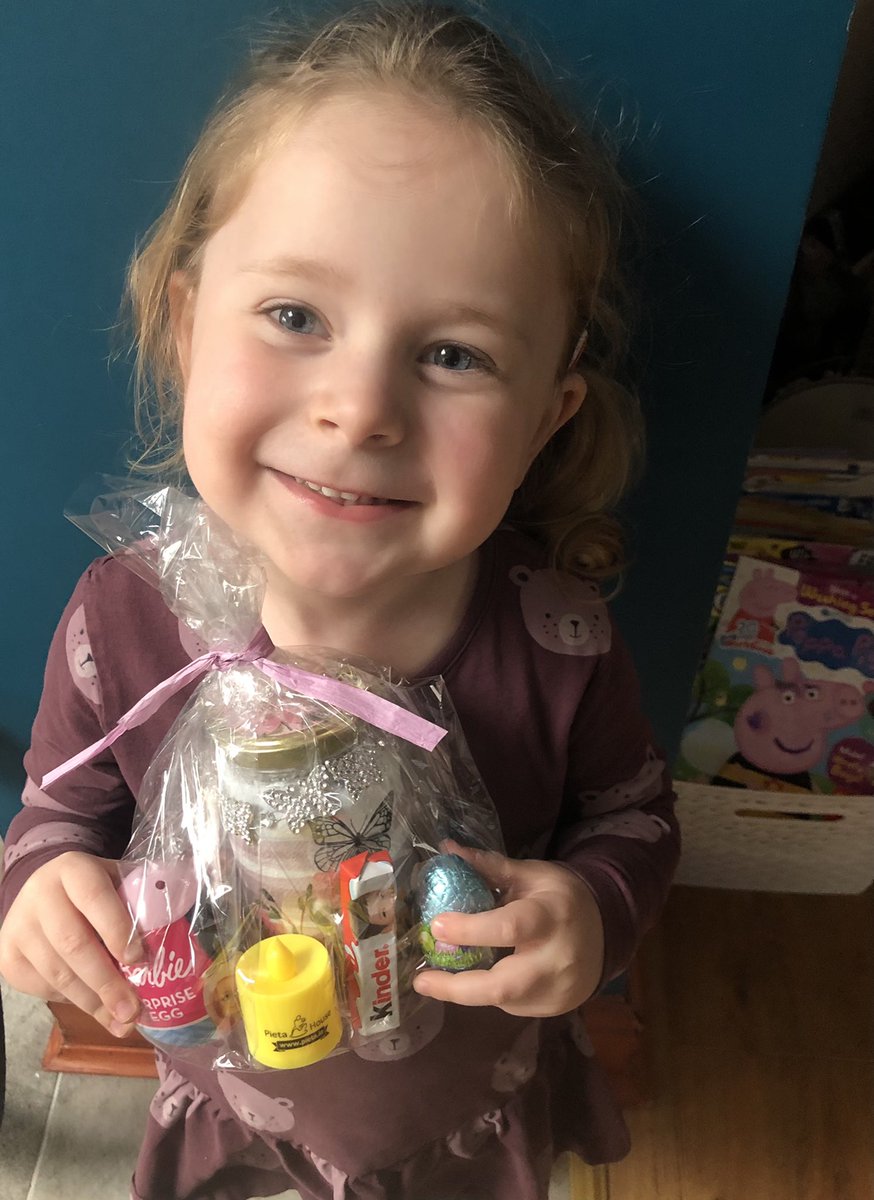 All pleased with her little Easter gift! 🐇🐣🌸. Thank you @LiverpoolIC  #irishshop #irisheaster #liverpoolirish #eastercraft