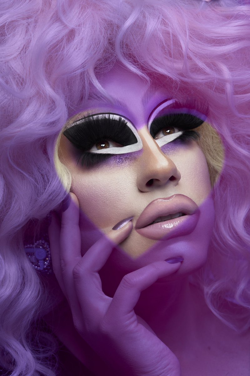 TrixieCosmetics's tweet photo. The reviews are in! Everyone 💜s the Back to the Fuchsia collection! #backtothefuchsia https://t.co/hlzSY2dXtc