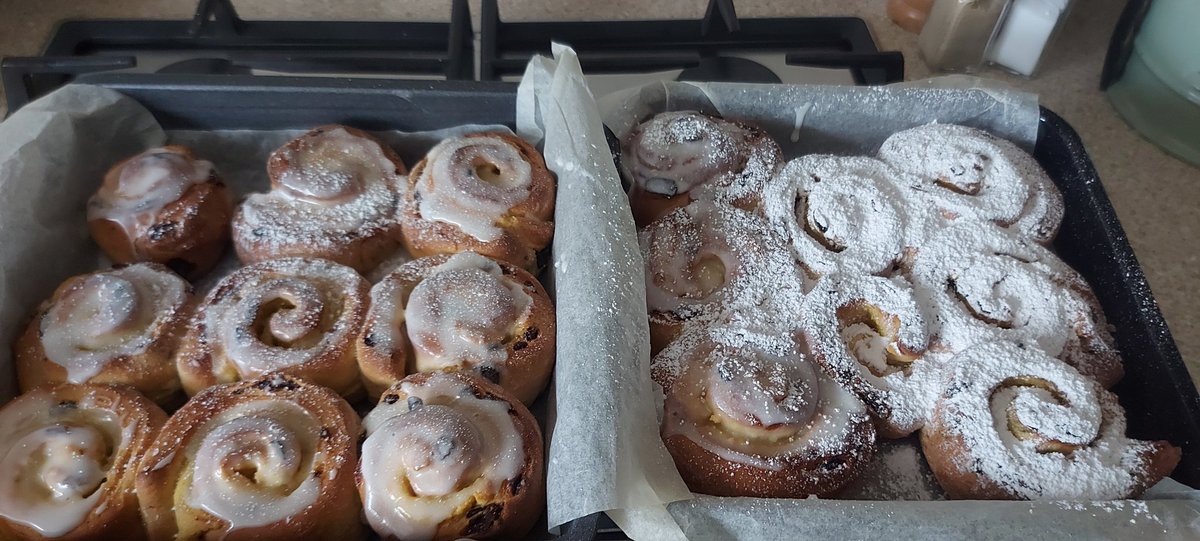 misskristinruth's tweet photo. Been baking again....
Anyone want one? #beenbaking https://t.co/Y5MXsq21Yv