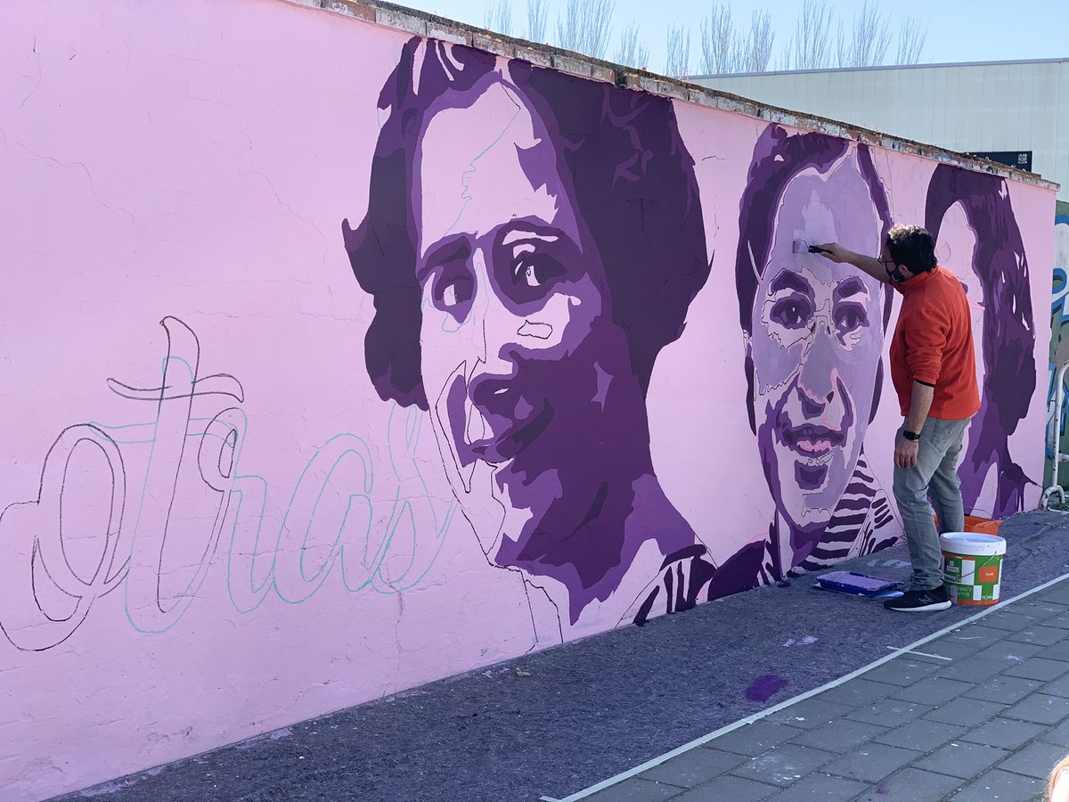 FranCasamayor's tweet photo. 💪 💜 El mural de La Rioja #vatomandoforma

#elmuralsemultiplica 

Enormes @UNLOGICCREW y Antonia Santolaya 👏👏 https://t.co/oQx8vCw6K7