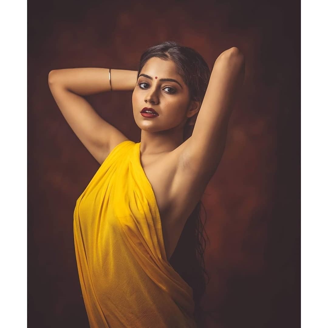 3 ghante se chod rahe ho mLik ji 
Aur ye muslim beefy lund phir khada hogya uff mere chut abhi se gile hogye ....