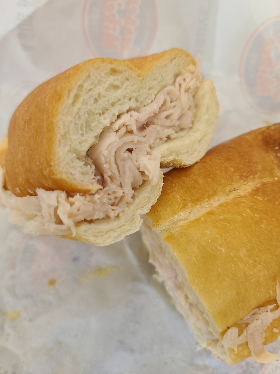 theaaronlevine's tweet photo. When you order a $17 turkey sub because you add extra meat on it. This is what you get....  Got to love @jerseymikes. https://t.co/wsRLKGPEjR
