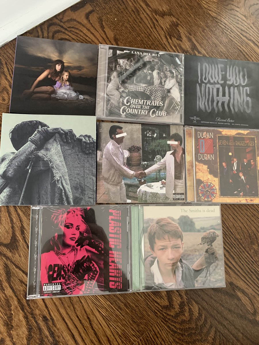 simonsjukebox's tweet photo. More nèü music https://t.co/ol4qJRbcUx
