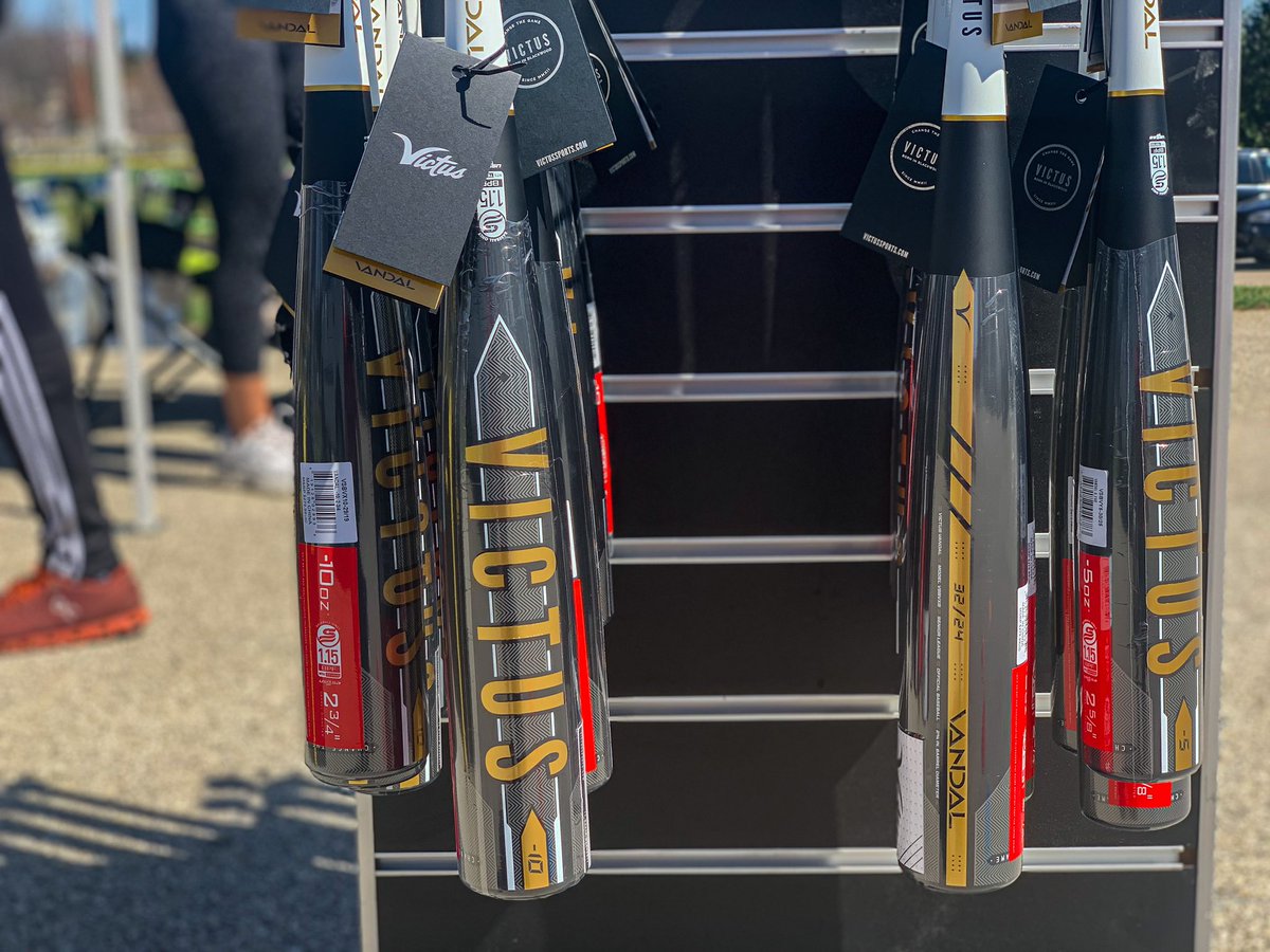 PBTourneys's tweet photo. Head on over to the @VictusSports tent for some 🔥 apparel and bats 🤟

Better hurry because they’re only here until 4pm! https://t.co/VbzND1JP5t