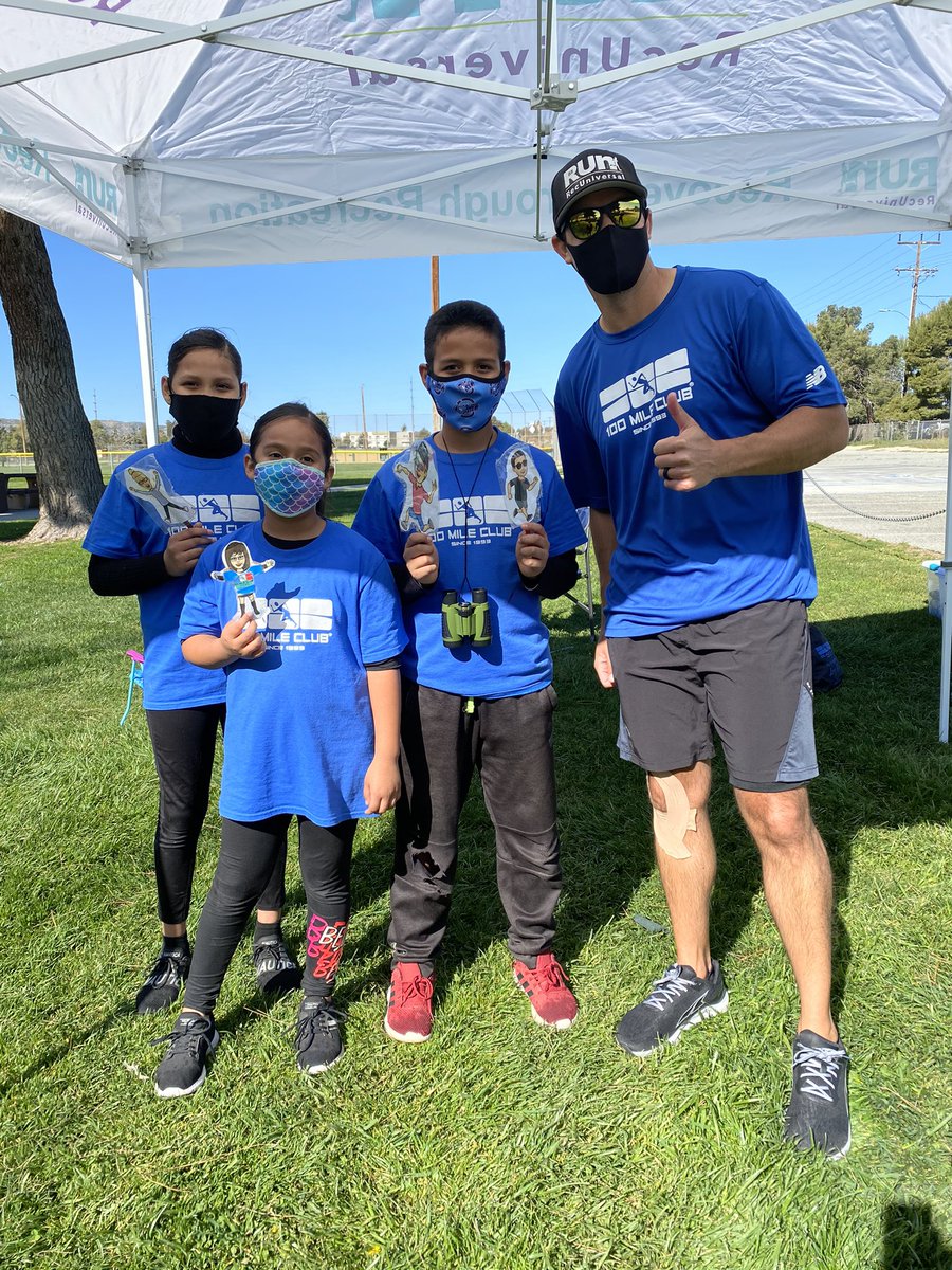 We are proud to support Shane Brown on today run 🏃🏽‍♀️ 🏃🏽‍♂️🏃🏽‍♀️. Mini teachers are so ready to start this run #RFYLChallenge #RunForACause #supportMentalHealth #100MileClub <a href="/100MileClub/">100 Mile Club®</a> <a href="/DCAComets/">Dr. Carreon Academy</a> @bethany_marinez <a href="/MrsBagley19/">Jessica Bagley</a> <a href="/coachkdcacomets/">Jory Kirchhevel</a> <a href="/DesertSandsUSD/">Desert Sands USD</a>