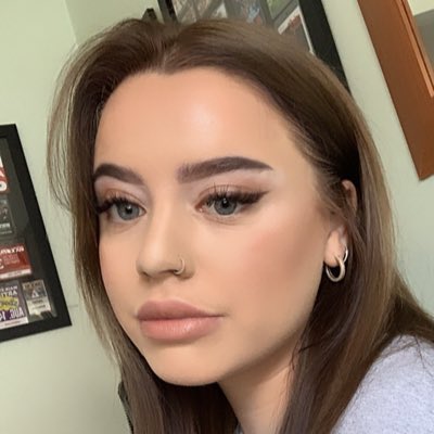 PoppyCrosbbb's tweet photo. #NewProfilePic https://t.co/h1BIouxZK2