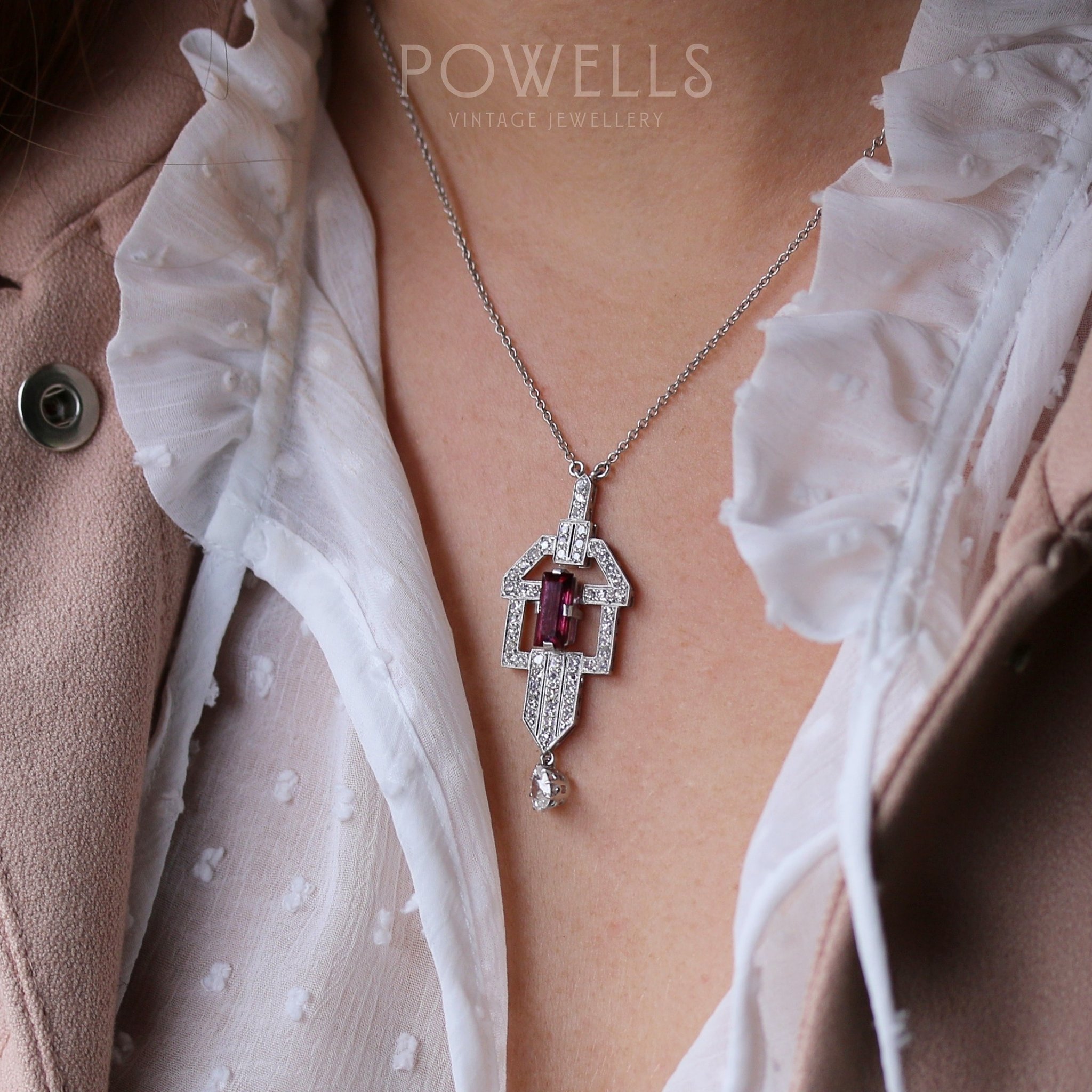 Powells the sale jewellers