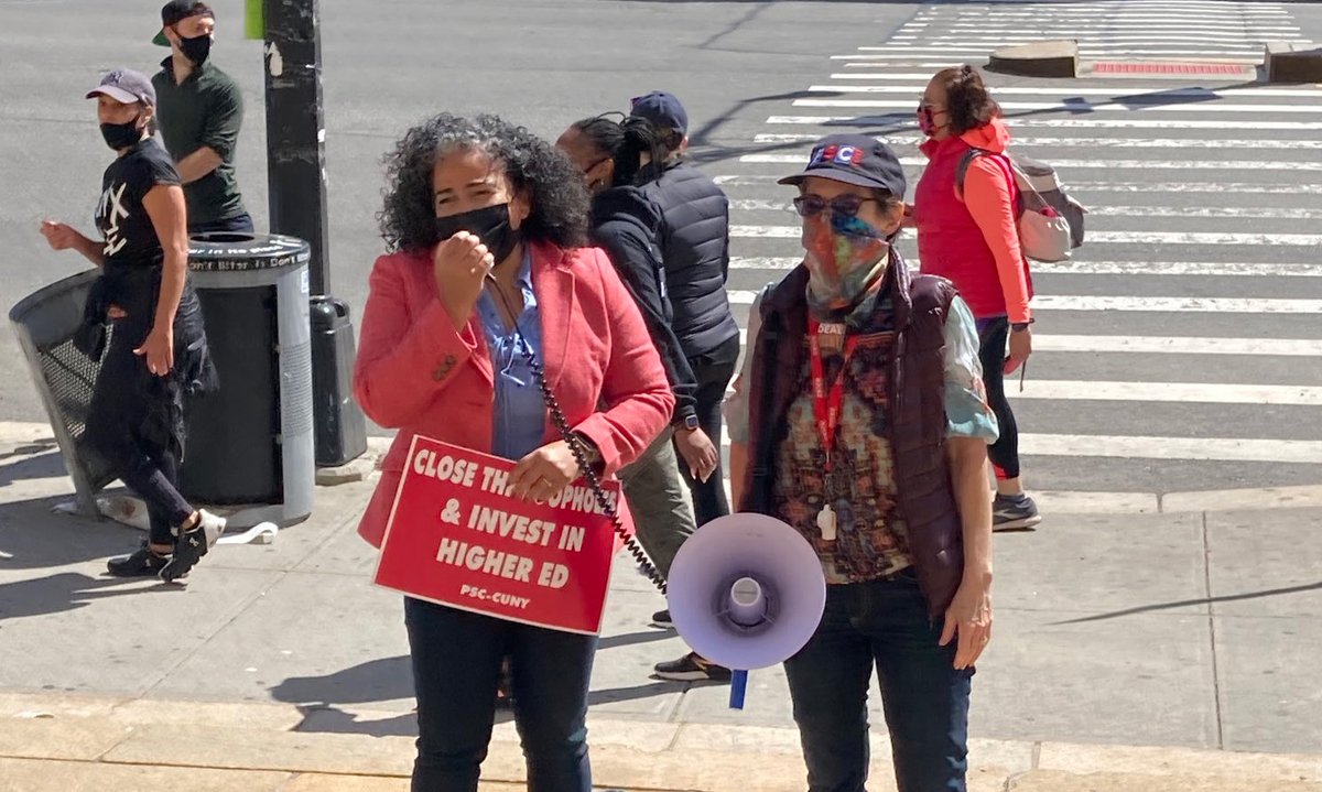 PSC_CUNY's tweet image. "The #NewDeal4CUNY would dramatically enhance the college experience for many low-income students of color. Campuses like @HostosCollege would be able to thrive at their optimum capacities when adequate resources are provided to their students, faculty &amp;amp; staff." @KarinesReyes87